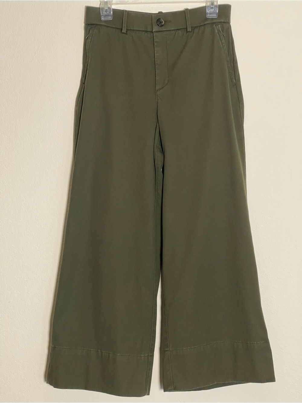 SPANX Supersmooth Stretch Twill Cropped Wide Leg Pants Olive Green Medium